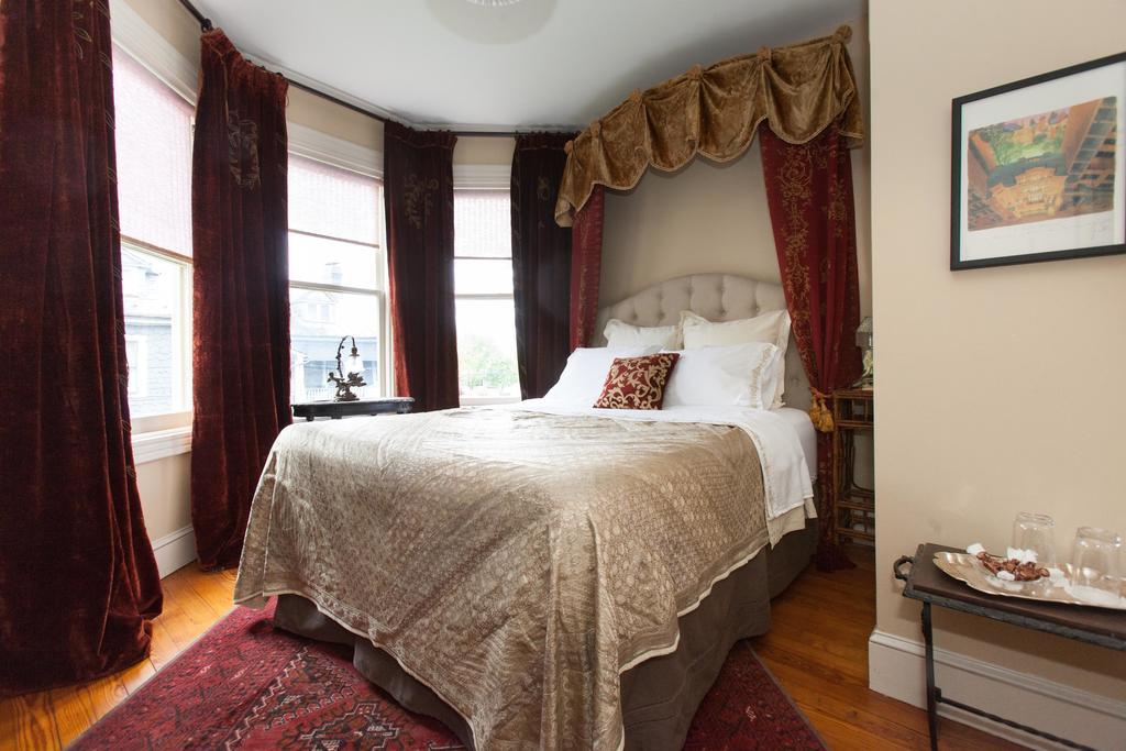 Bed and Breakfast 10 Clarke Frederick Pokoj fotografie